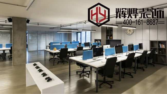 辦公室裝修電腦擺放也有禁忌，快來看看你觸犯了沒？
